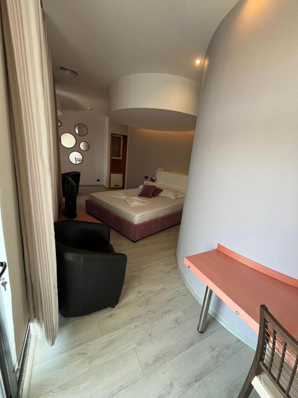 Icon Hotel فلورا المظهر الخارجي الصورة