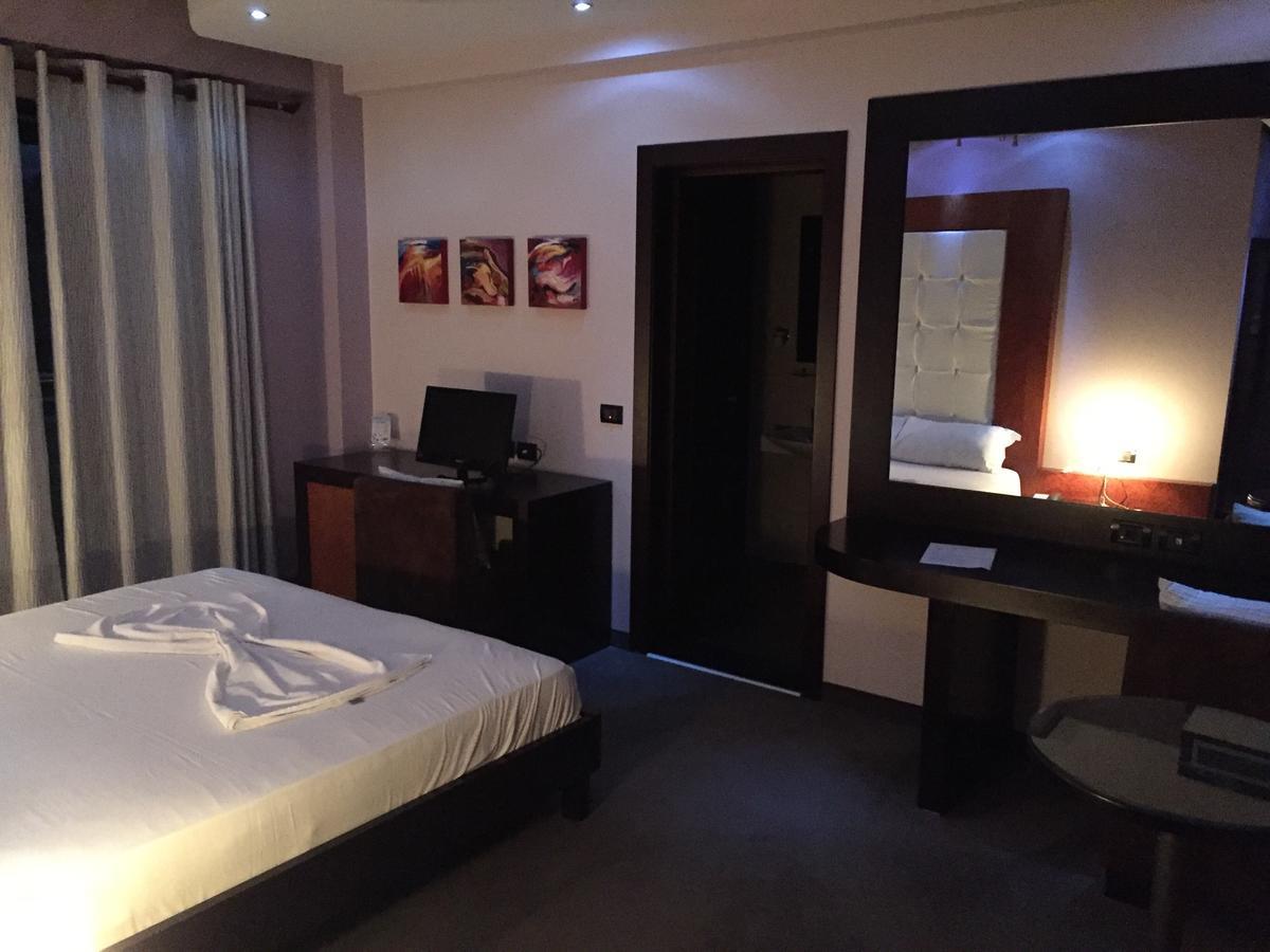 Icon Hotel فلورا المظهر الخارجي الصورة
